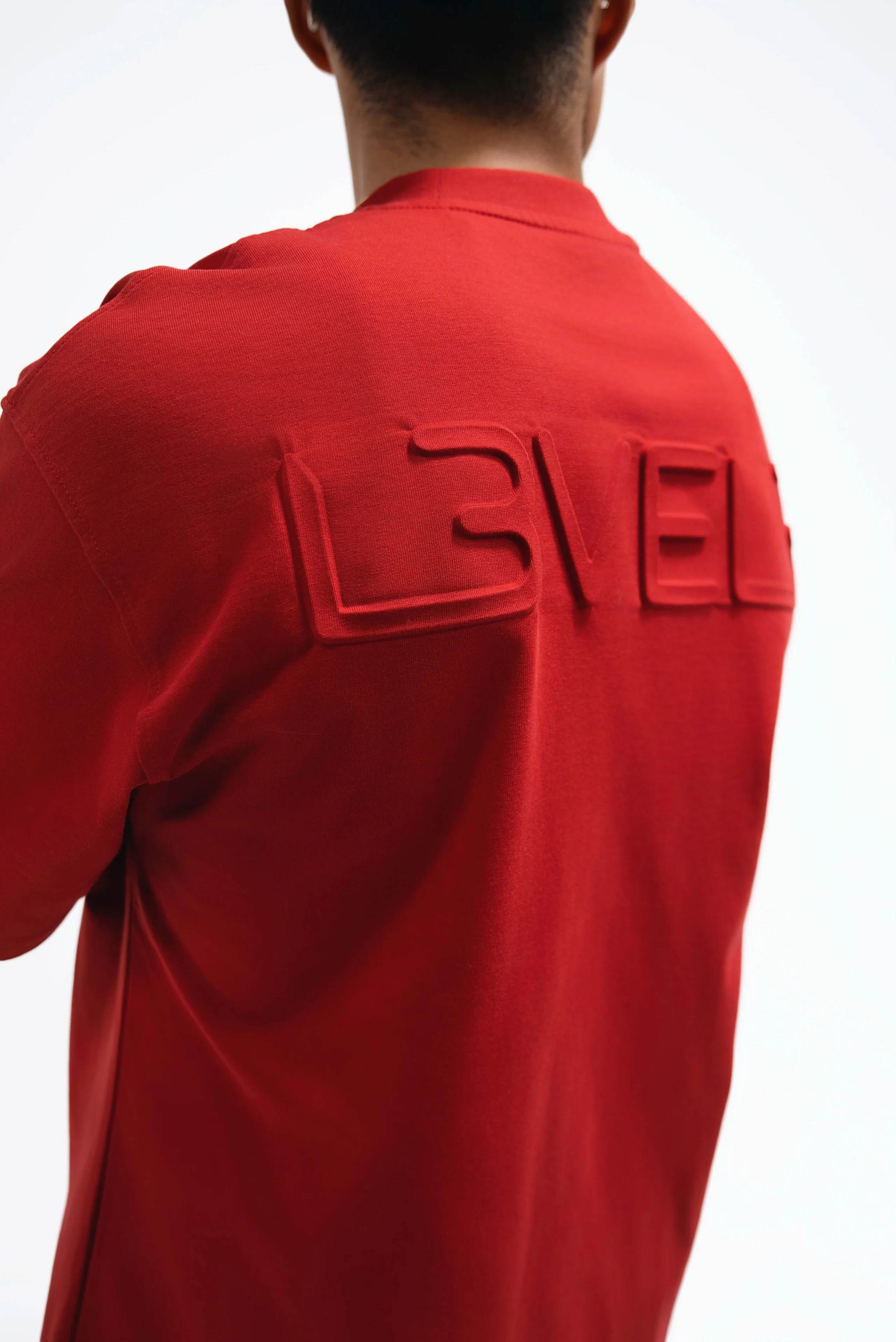 L3VEL3™ OVERSIZED T-Shirt mit Rücken-Logo
